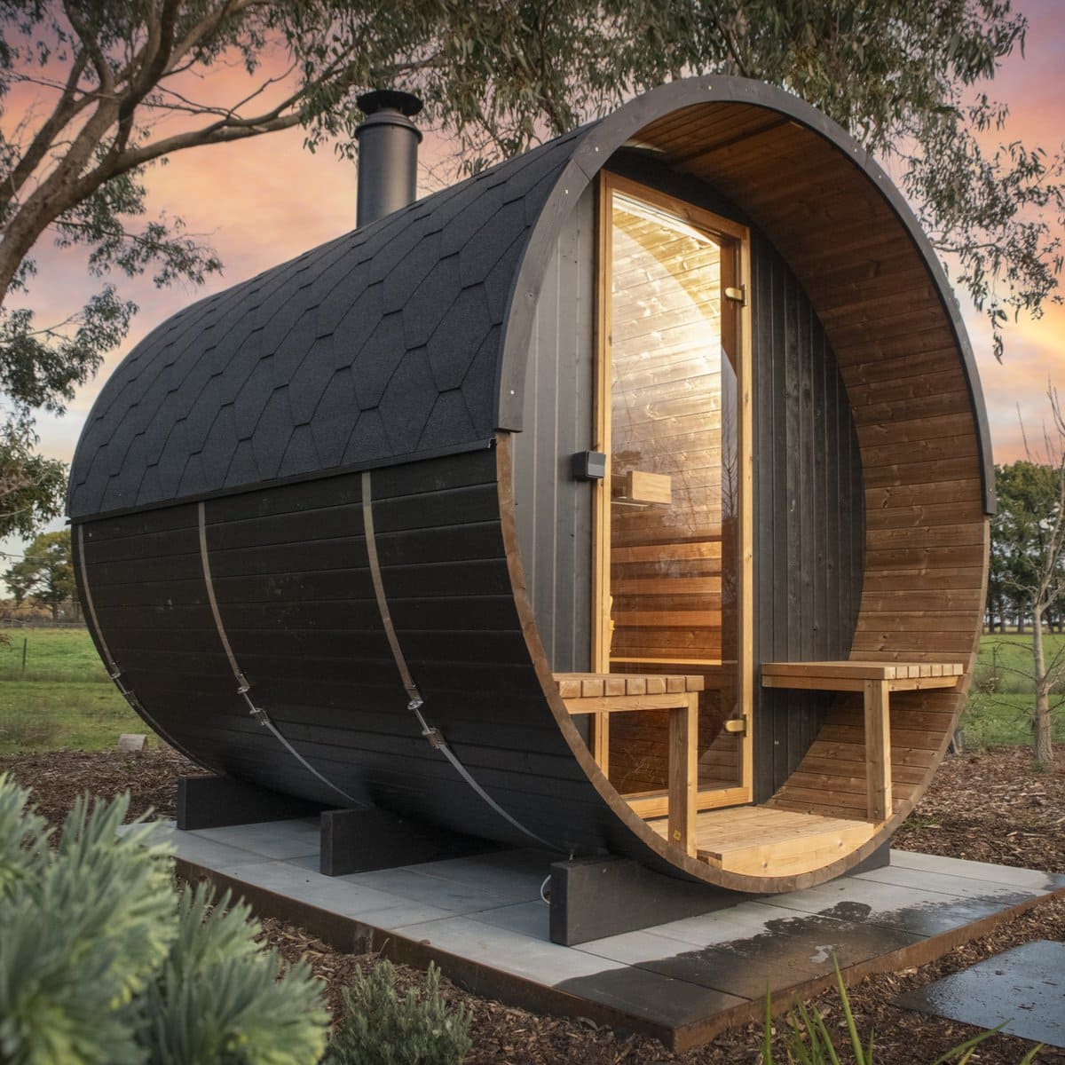 European Barrel Sauna – Black Edition